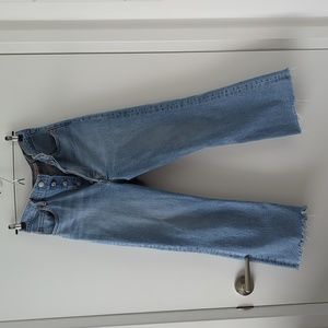 Levi's Ribcage Crop Flare